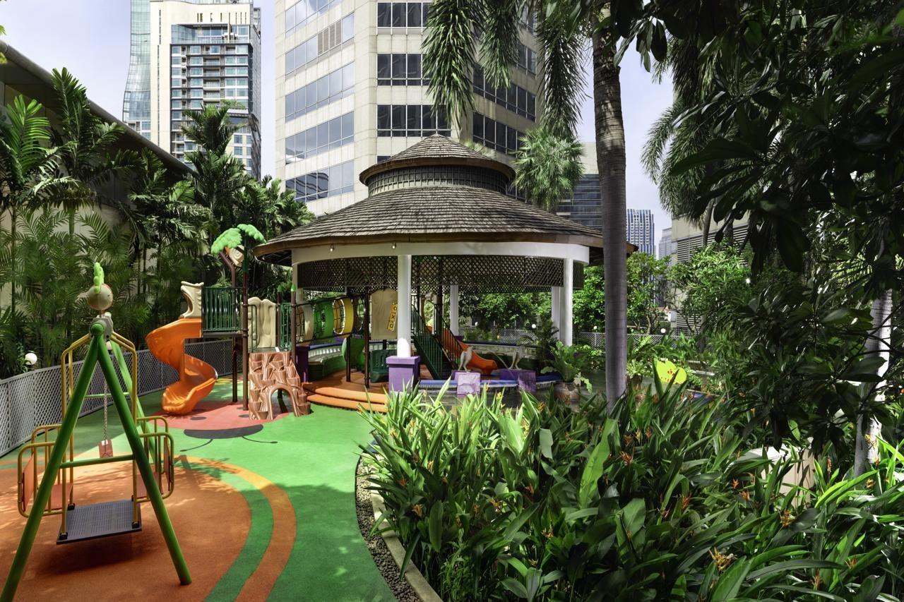 Hotel Doubletree By Hilton Bangkok Ploenchit Exteriér fotografie